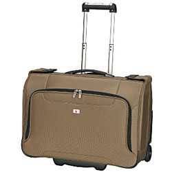 Garment carrier bag for business traveler